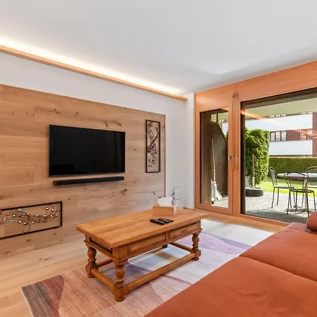 Magnifique Avec Piscine Lägenhet