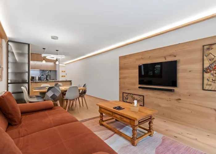 דירה Magnifique Avec Piscine קראנס-מונטנה