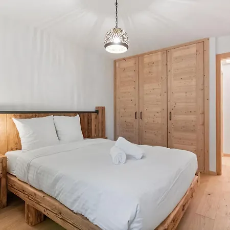 Magnifique Avec Piscine Appartement *