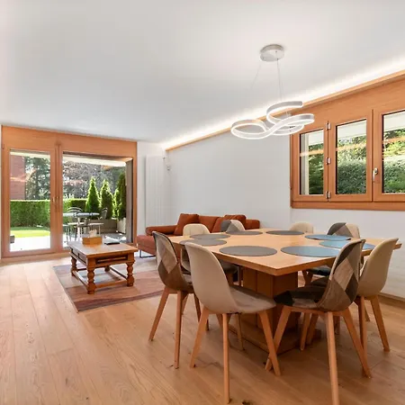 Appartement Magnifique Avec Piscine Crans-Montana